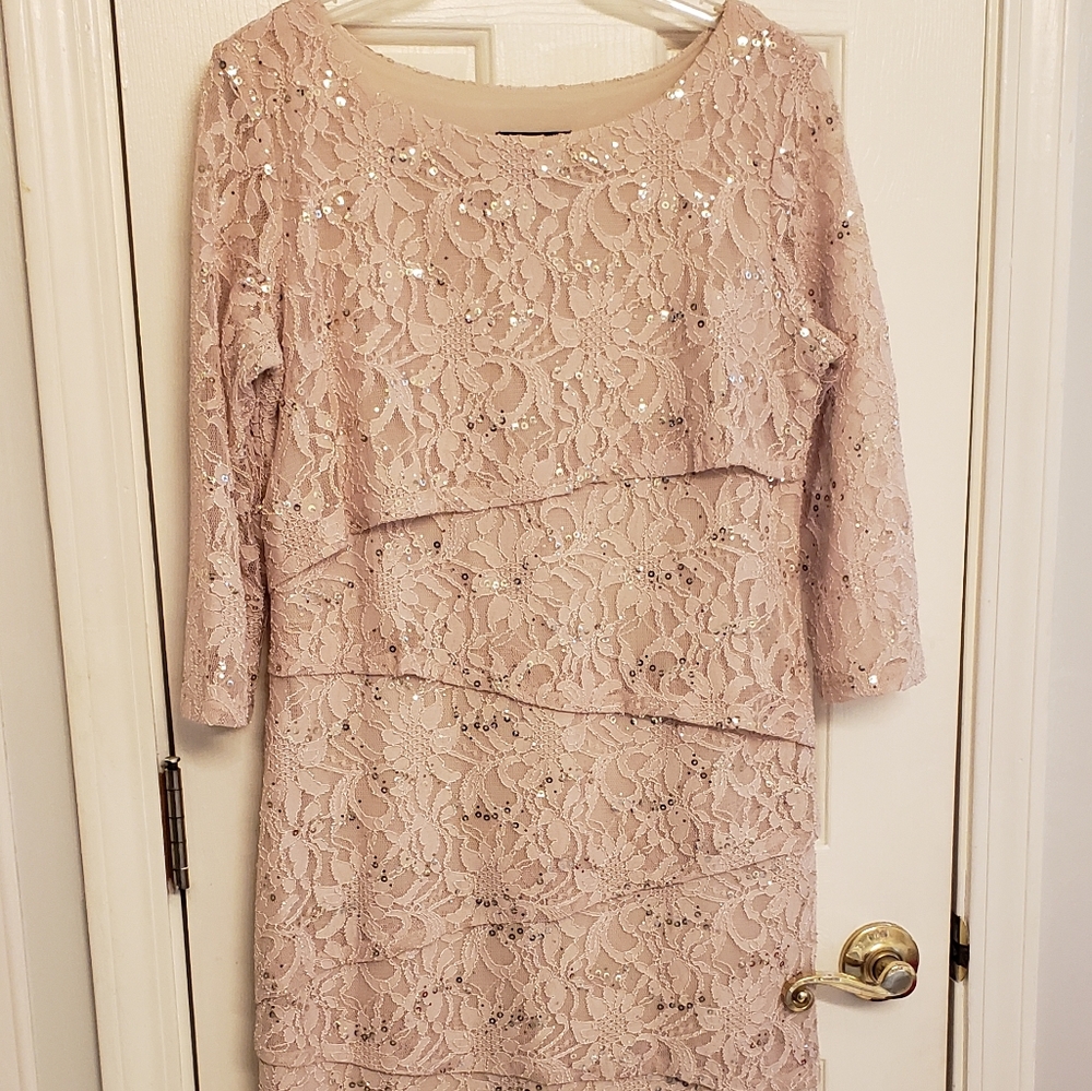 Ronnie Nicole Asymmetric Tiered Lace Sheath dress